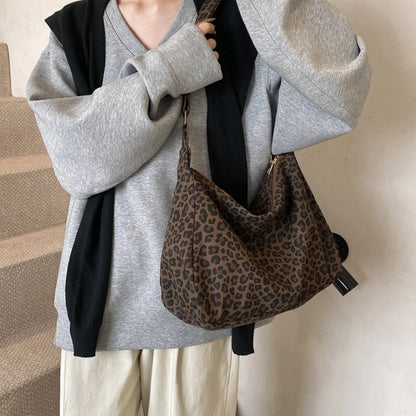 Leopard Print Shoulder Bag for Women – Lightweight High-Capacity Crossbody Tote