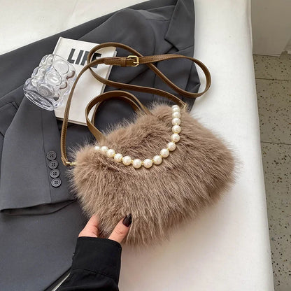 Faux Fur Crossbody Bag with Pearl Chain – Women's Winter Shoulder Handbag