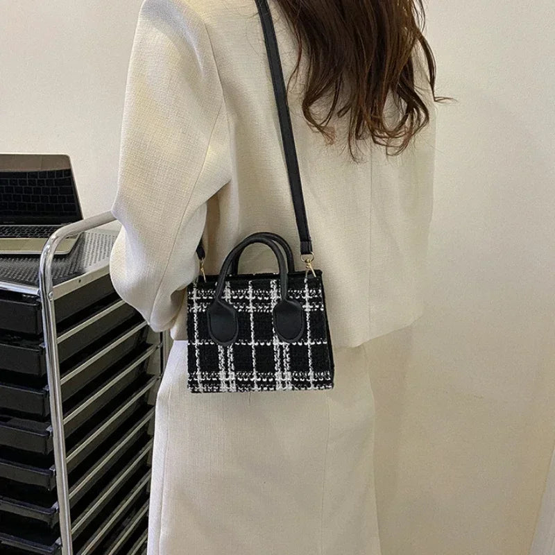 Mini Check Pattern Crossbody Bag – Lightweight Women's Shoulder Handbag