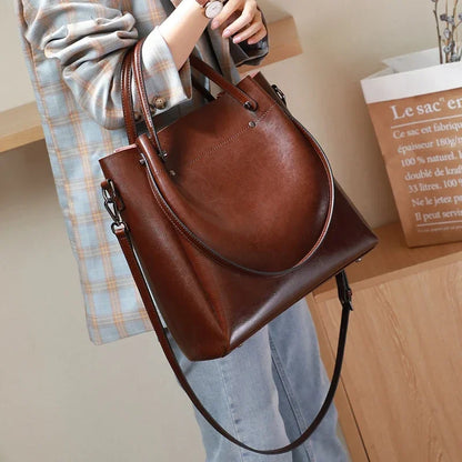 Genuine Leather Tote Bag for Women – Large Capacity Oil Wax Shoulder Bag