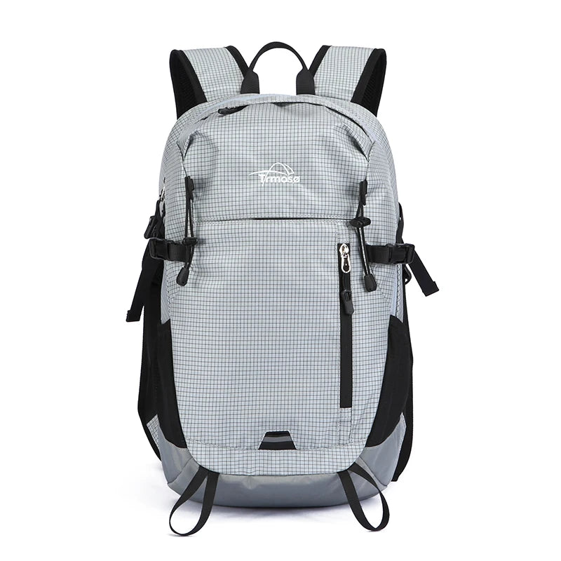 Lightweight Outdoor Backpack – Reflective Strip & Rescue Whistle