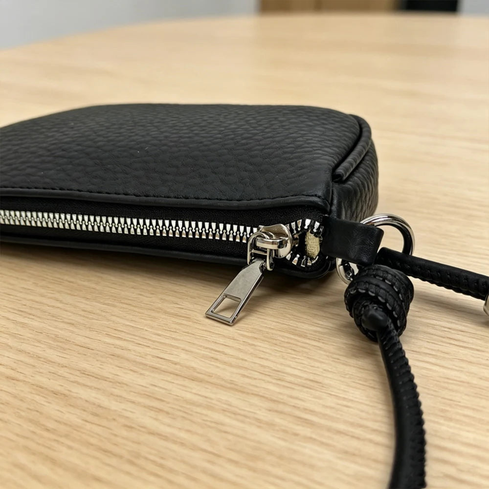 Mini Crescent Crossbody Bag – Chic Saddle Bag for Women