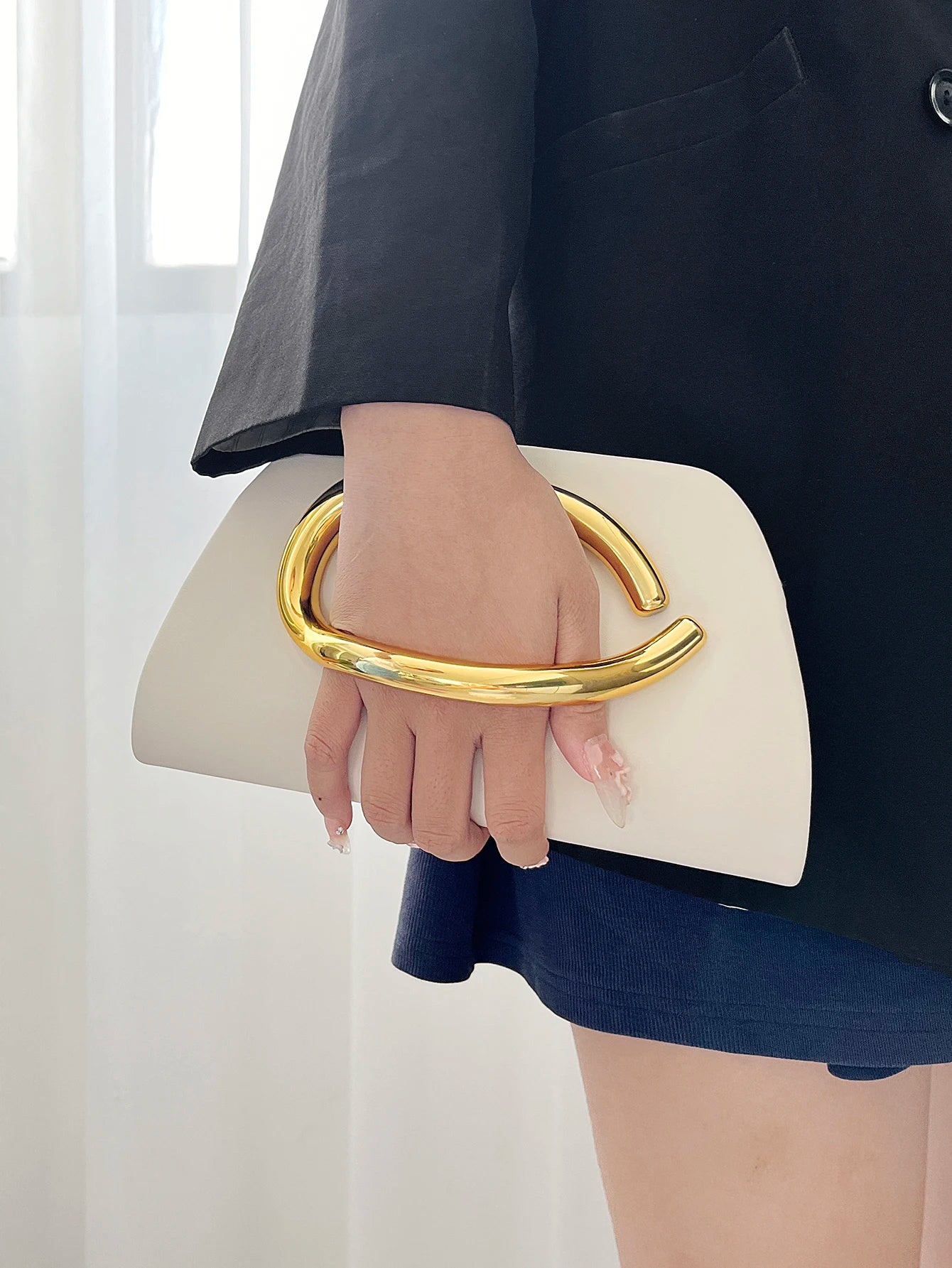 Luxury Evening Clutch Bag with Gold Magnetic Closure & Chain Strap