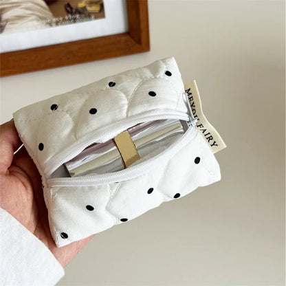 Quilted Dot Cosmetic Bag – Portable Makeup Pouch for Lipstick & Brushes