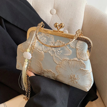 Chinese Style Embroidered Clutch Bag – Elegant Retro Evening Handbag