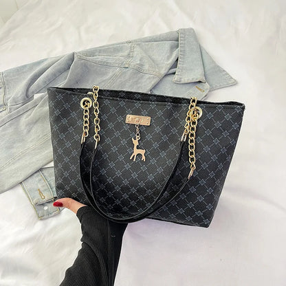 Large Capacity Women's Tote Shoulder Bag with Chain Strap