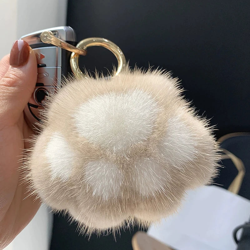 Fluffy Cat Paw Keychain – Cute Faux Fur Plush Key Ring