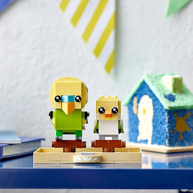 LEGO BrickHeadz Pets 40443 Budgie & Cockatiel – 261-Piece Building Set