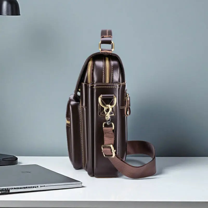 Genuine Leather Men's Crossbody Shoulder Bag – Vintage Style