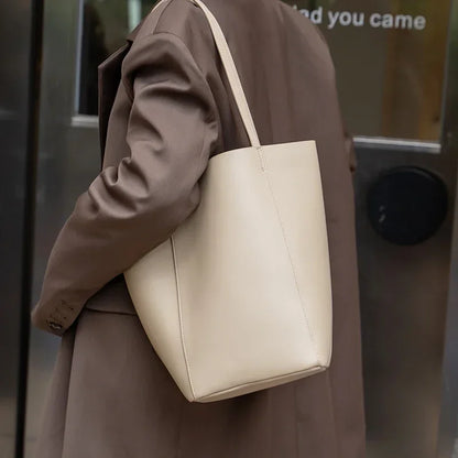 Genuine Leather Bucket Tote Bag for Women – Minimalist Large Capacity Shoulder Bag