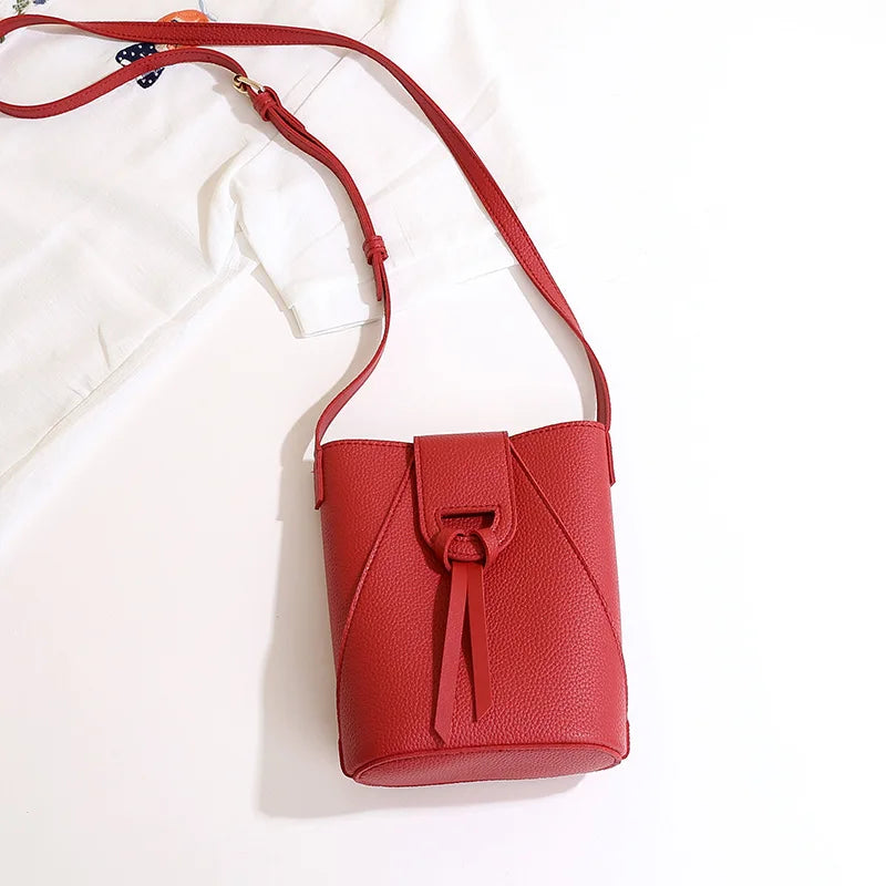 Selling Women S Shoulder Bags Ladies Soft Hasp Pu Leather Handbag Large Capacity Crossbody Solid