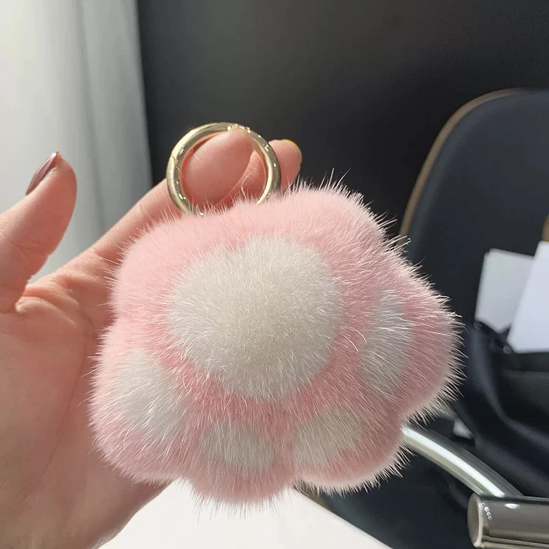 Fluffy Cat Paw Keychain – Cute Faux Fur Plush Key Ring