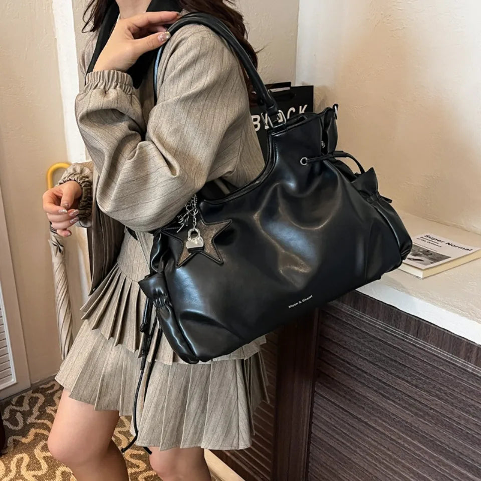 Oil-Wax Leather Tote Bag – Large Capacity Laptop Handbag