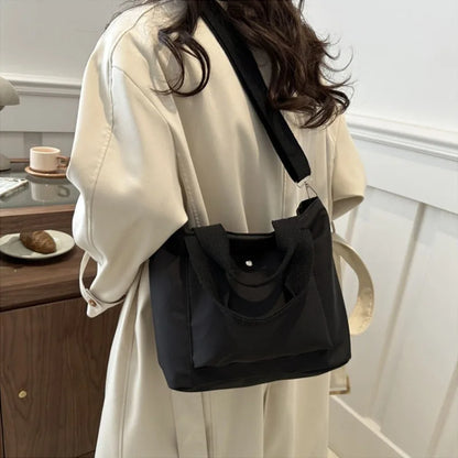 Large Capacity Canvas Crossbody Tote Bag – Women's Commuter Shoulder Bag