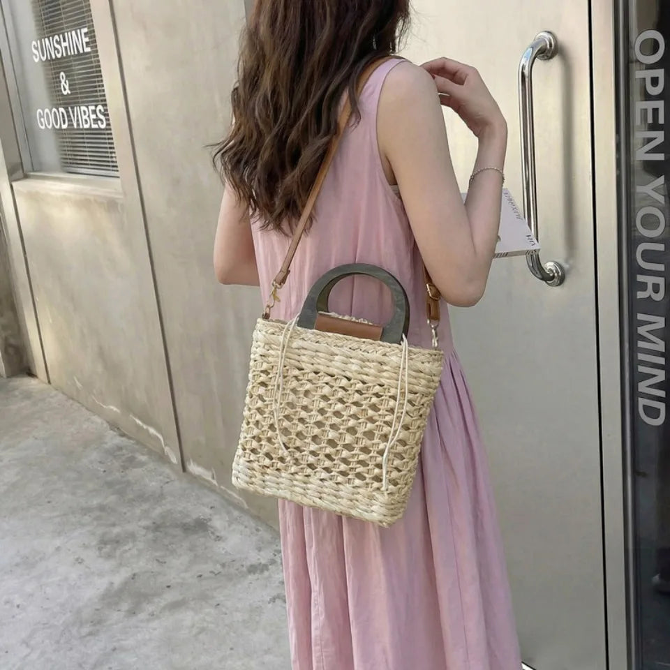 Women's Handmade Woven Straw Beach Tote Bag with Wooden Handle