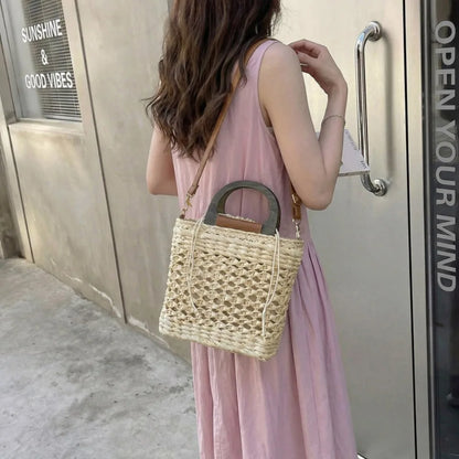 Women's Handmade Woven Straw Beach Tote Bag with Wooden Handle