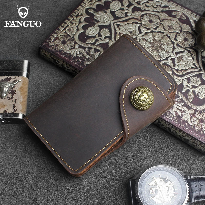 Vintage Leather Key Wallet for Men – Crocodile Pattern with Lion Clasp