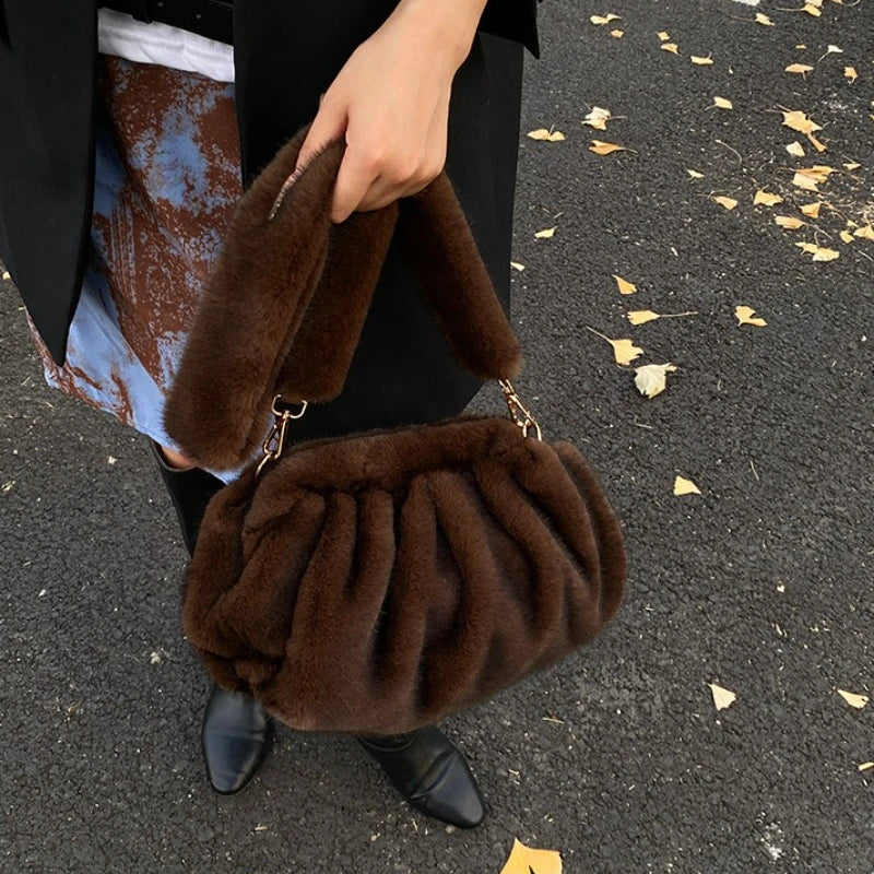 Trendy Womens Faux Fur Top Clutch Bag Vintage Fluffy Shoulder Autumn Winter Casual Simple Design