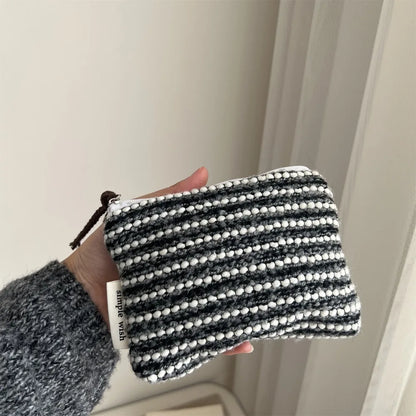 Retro Plaid Mini Cosmetic Pouch – Women's Makeup Organizer Bag