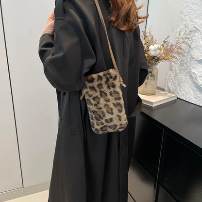 Leopard Print Fluffy Shoulder Bag – Women's Underarm Clutch