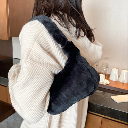 Fluffy Plush Shoulder Bag for Women – Soft Faux Fur Clutch Handbag