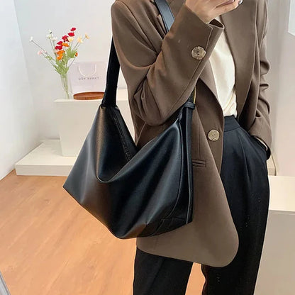Half-Moon PU Leather Shoulder Bag – Vintage Crossbody Underarm Purse