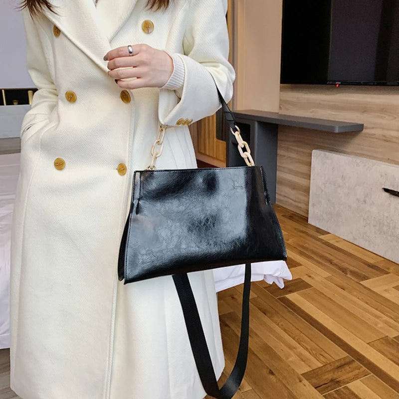 Leather Shoulder Bag – Large Capacity Women's Crossbody