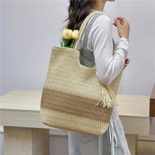 Women's Straw Beach Tote Bag – Large Capacity Handwoven Shoulder Bag