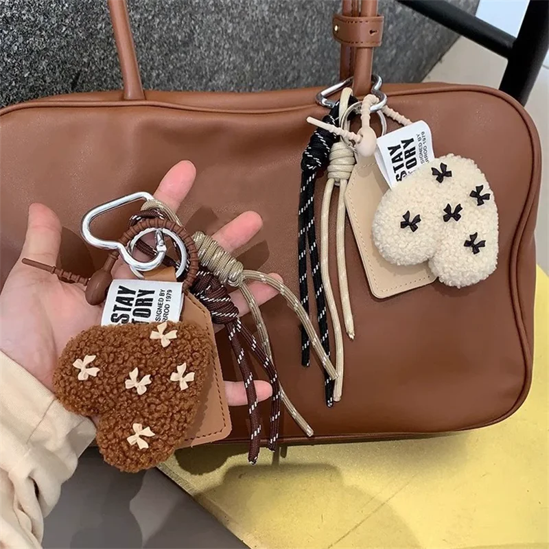 Plush Heart Keychain Charm – Cute Bag Pendant for Women & Couples