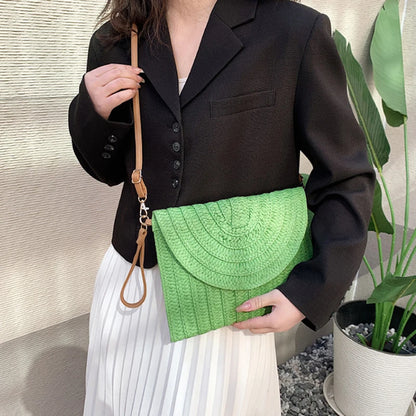 Straw Crossbody Bag for Women – Handwoven Envelope Purse
