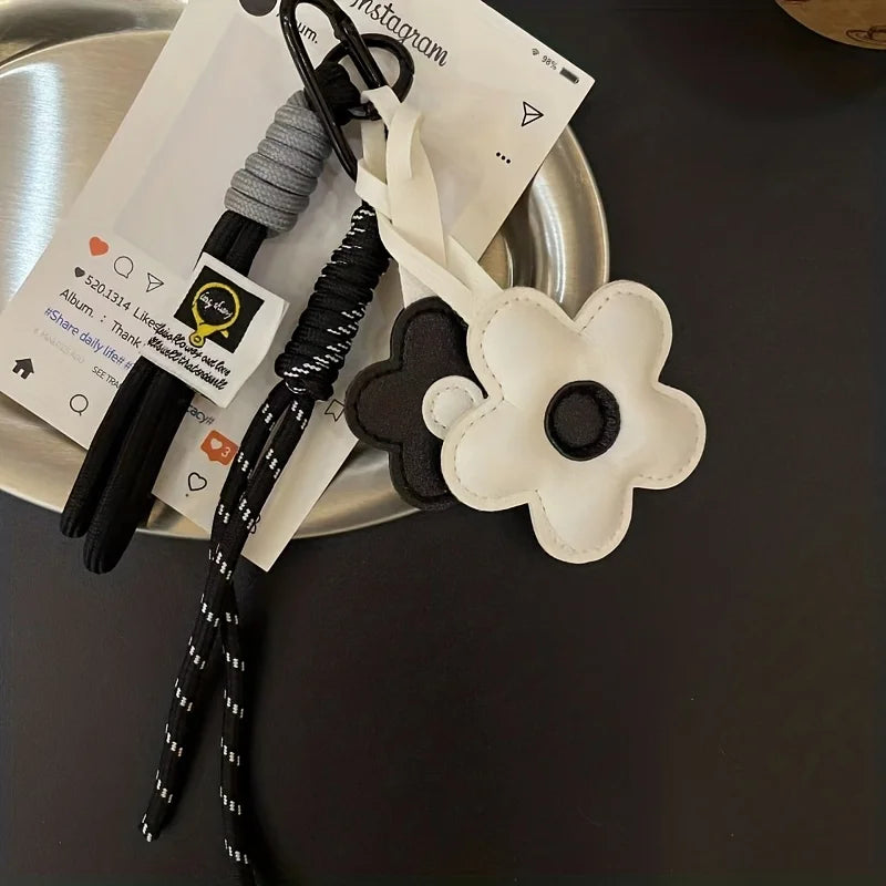 Flower Keychain PU Leather Bag Charm & Car Keyring