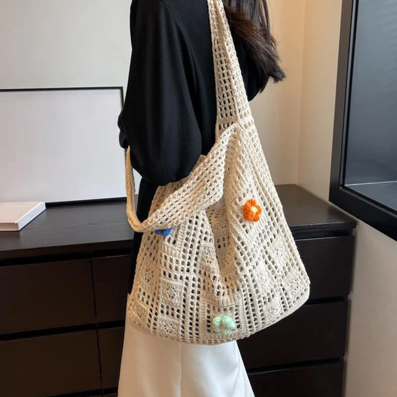 Knitted Tote Bag for Women – Flower Detail Summer Beach Bag