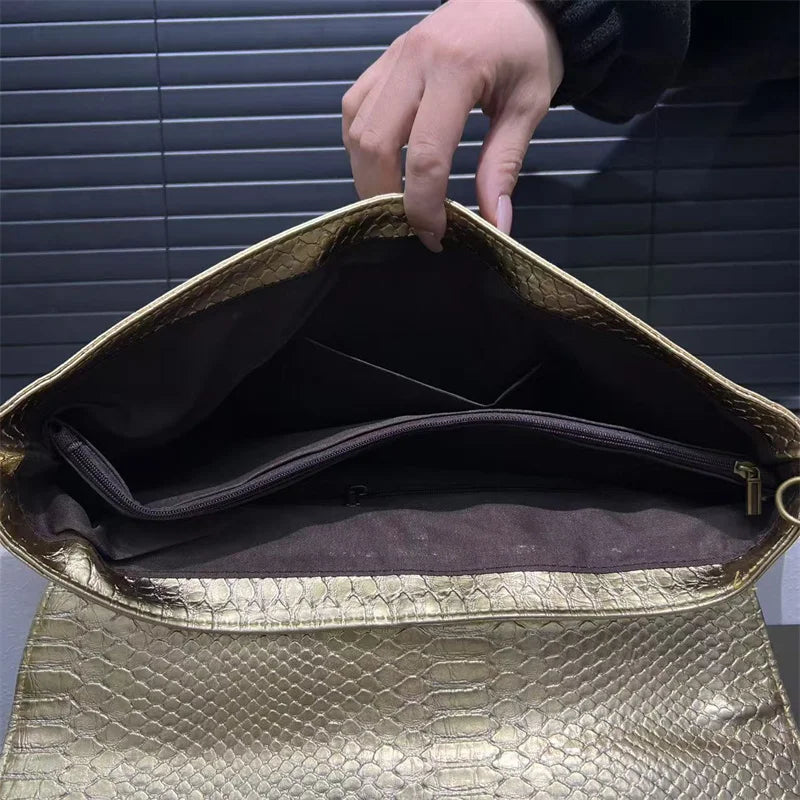 Designer Female Large Capacity Crocodile Snake Pattern Pouch Bag