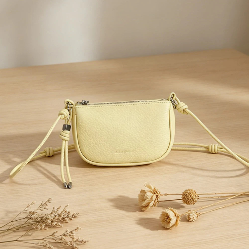 Mini Crescent Crossbody Bag – Chic Saddle Bag for Women
