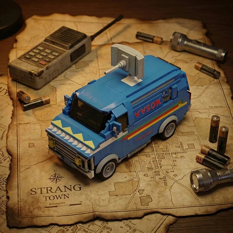 Retro 80s Van MOC Building Blocks Set – Mystery Town Brick Kit