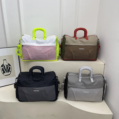 Expandable Travel Duffle Bag with Detachable Shoulder Strap