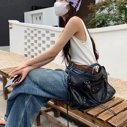 Rivet Tote Bag – Large Capacity Street Style Crossbody Handbag