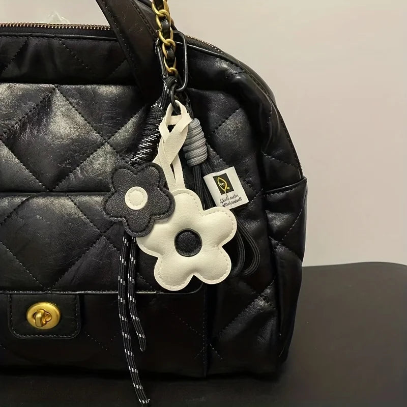 Flower Keychain PU Leather Bag Charm & Car Keyring