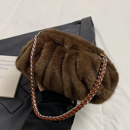 Luxury Women S Furry Pleated Purses Handbags Plush Cloud Bag Designer Chain Shoulder Bags Winter