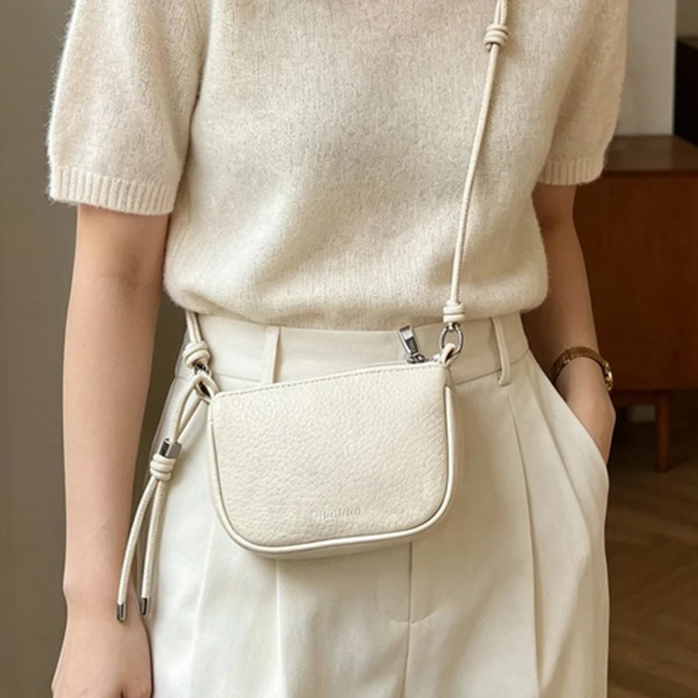 Mini Crescent Crossbody Bag – Chic Saddle Bag for Women