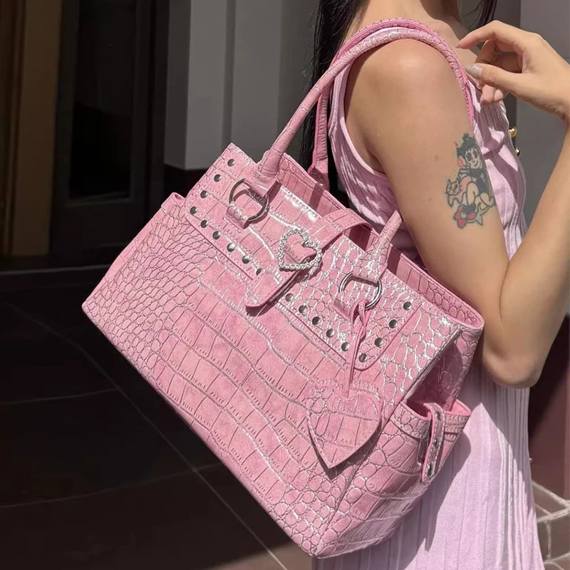 Pink Crocodile-Print Handbag with Heart Detail – Large Capacity Tote