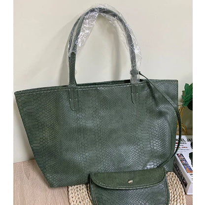 Snake Pattern Shoulder Bag - Large Capacity Embossed Tote for Women